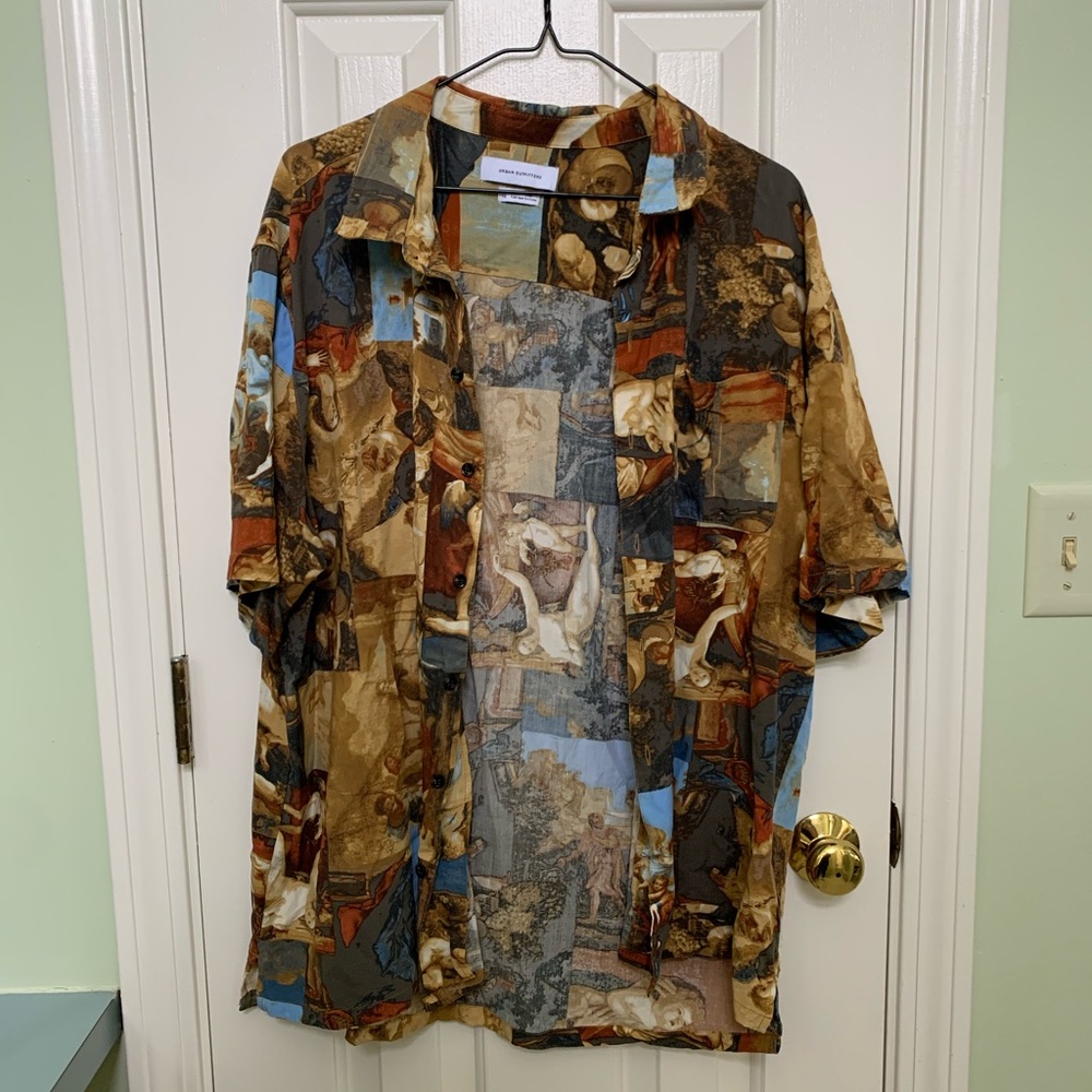Renaissance painting short sleeve button down XL